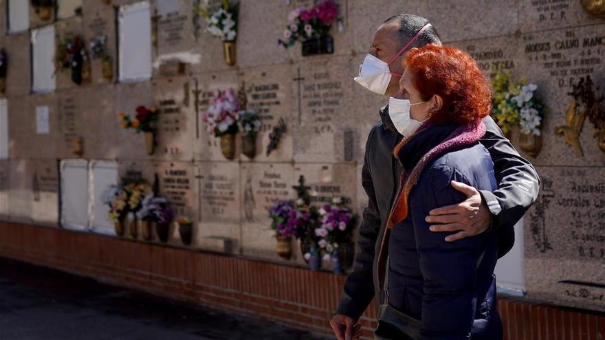 La puesta al día del Registro Civil muestra 43.000 fallecidos más de los esperados