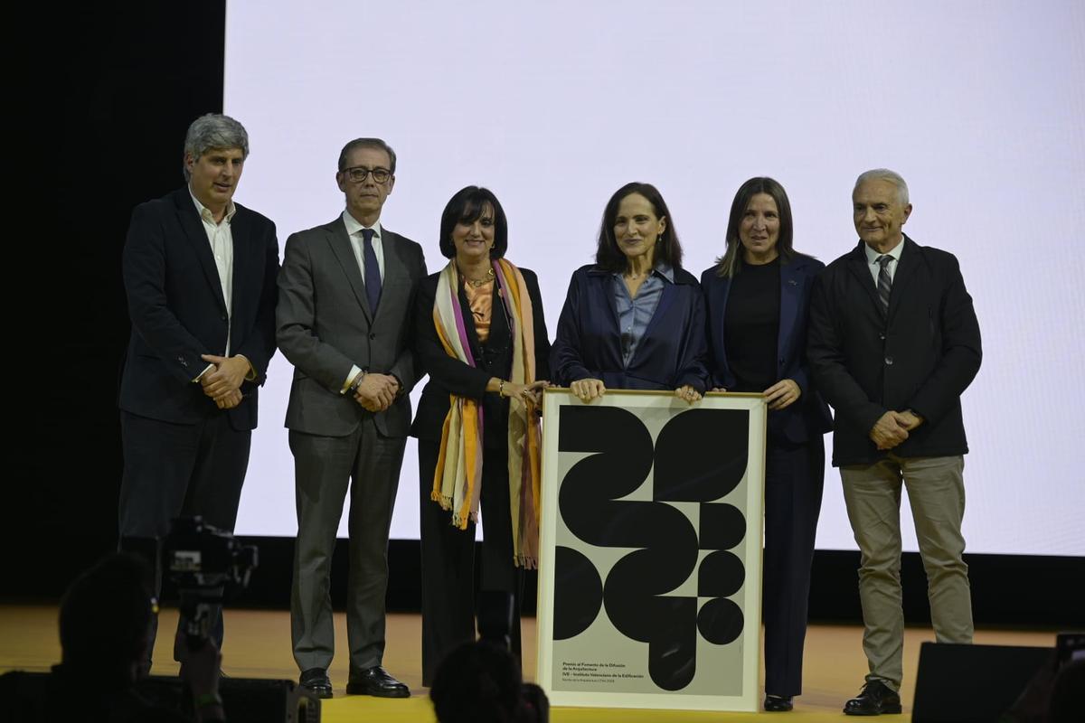 Entrega del Premio Fomento Arrquitectura a IVE.