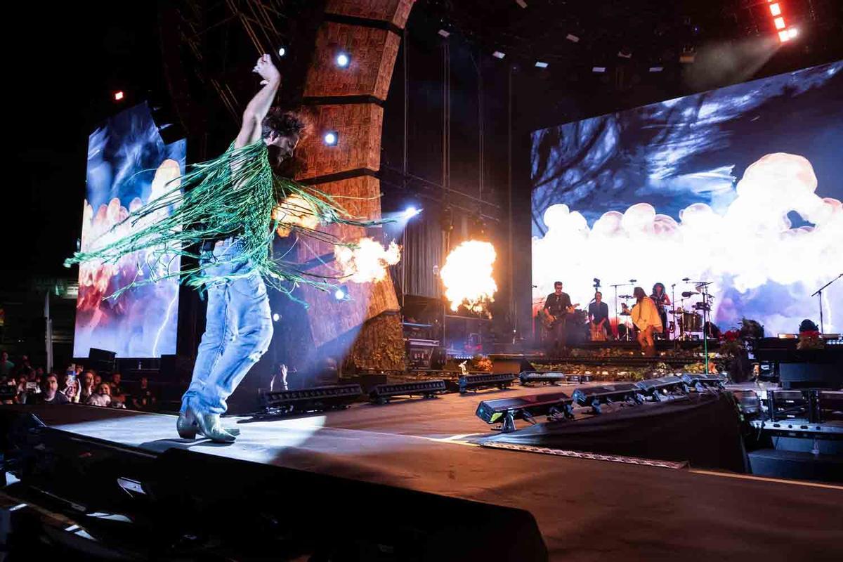 Manuel Carrasco desata la locura en la plaza de toros de Alicante