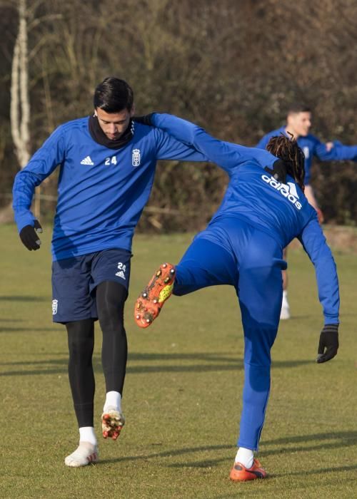 Entrenamiento del Real Oviedo en El Requexón