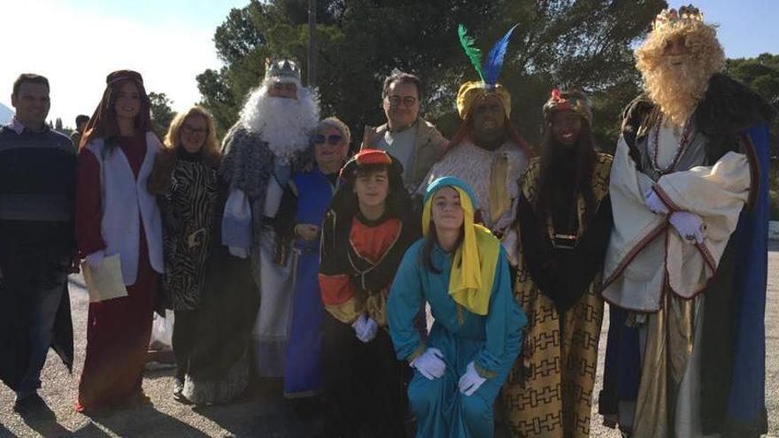 Ilusión en la Cabalgata de Reyes en la Cañada del Fenollar