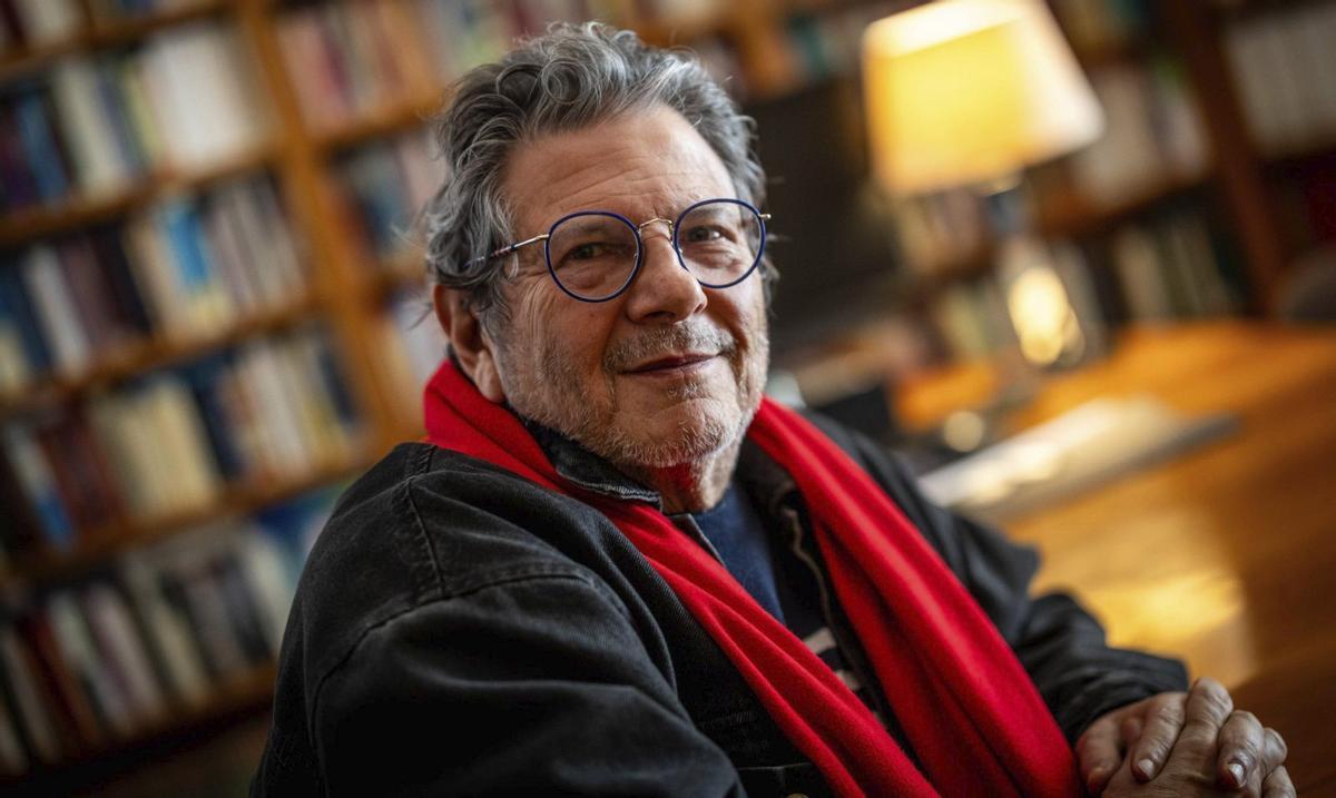 Reed Brody, exfiscal general del Estado de Nueva York, abogado y portavoz de entidades como Human Rights Watch e hijo de un superviviente del Holocausto, fotografiado  en Barcelona. | JORDI OTIX / EPC