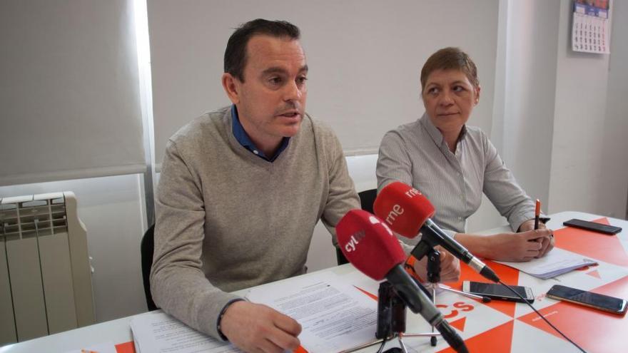 Ciudadanos habla de una iluminación &quot;improvisada y mal gestionada&quot;