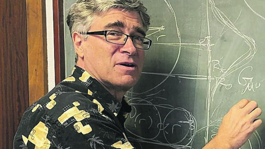 Jefrrey R. Kuhn, en el Instituto de Astrofísica de Canarias.