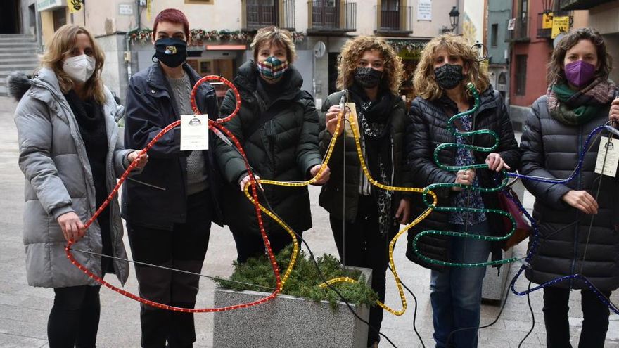 La solidaritat brillarà als balcons de Berga aquest Nadal