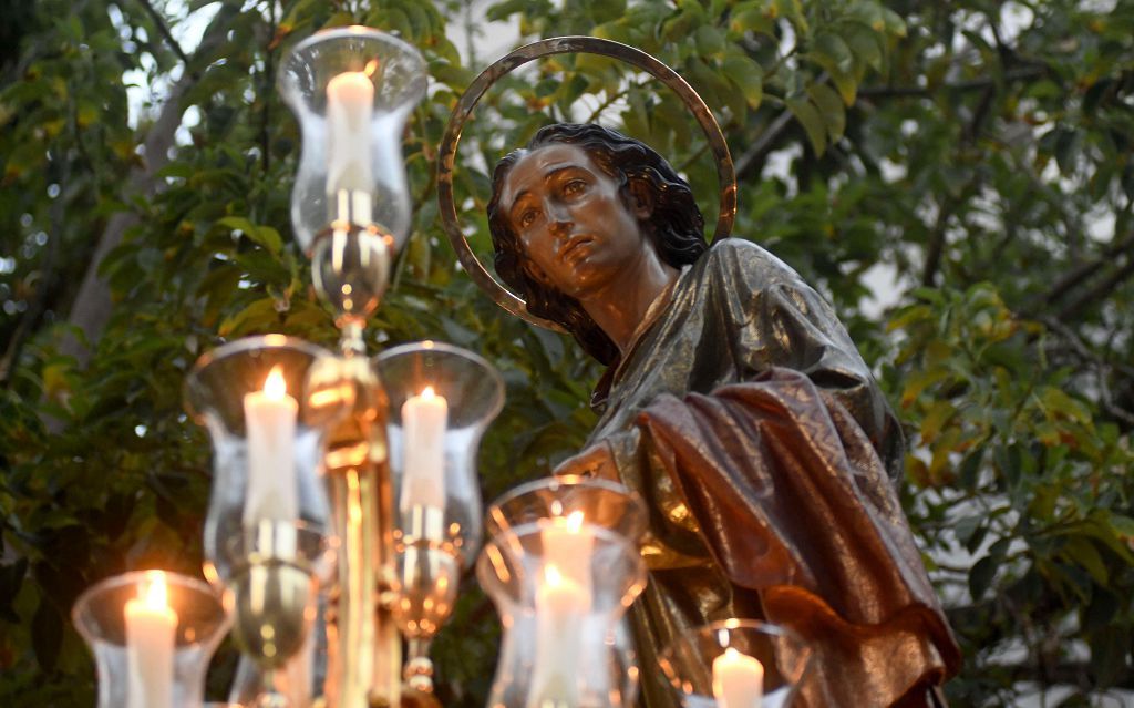 La procesión del Viernes Santo de Murcia, en imágenes