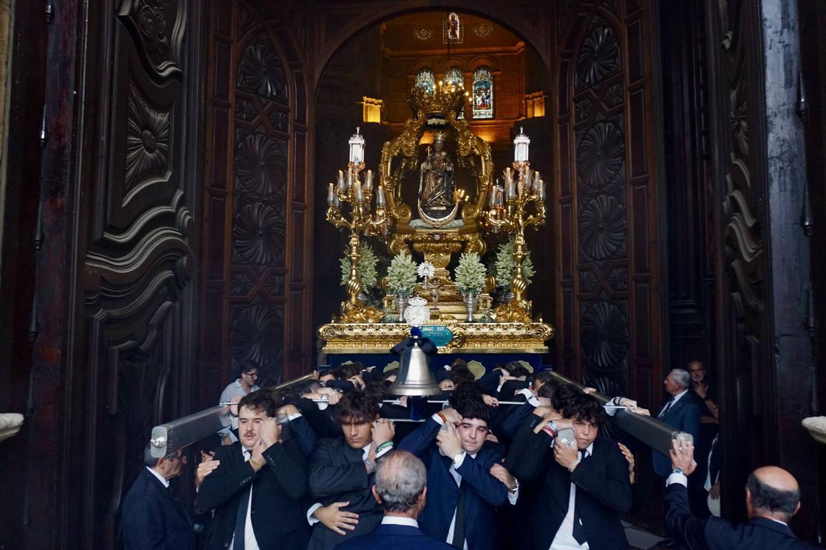 Procesión de la Virgen de la Victoria