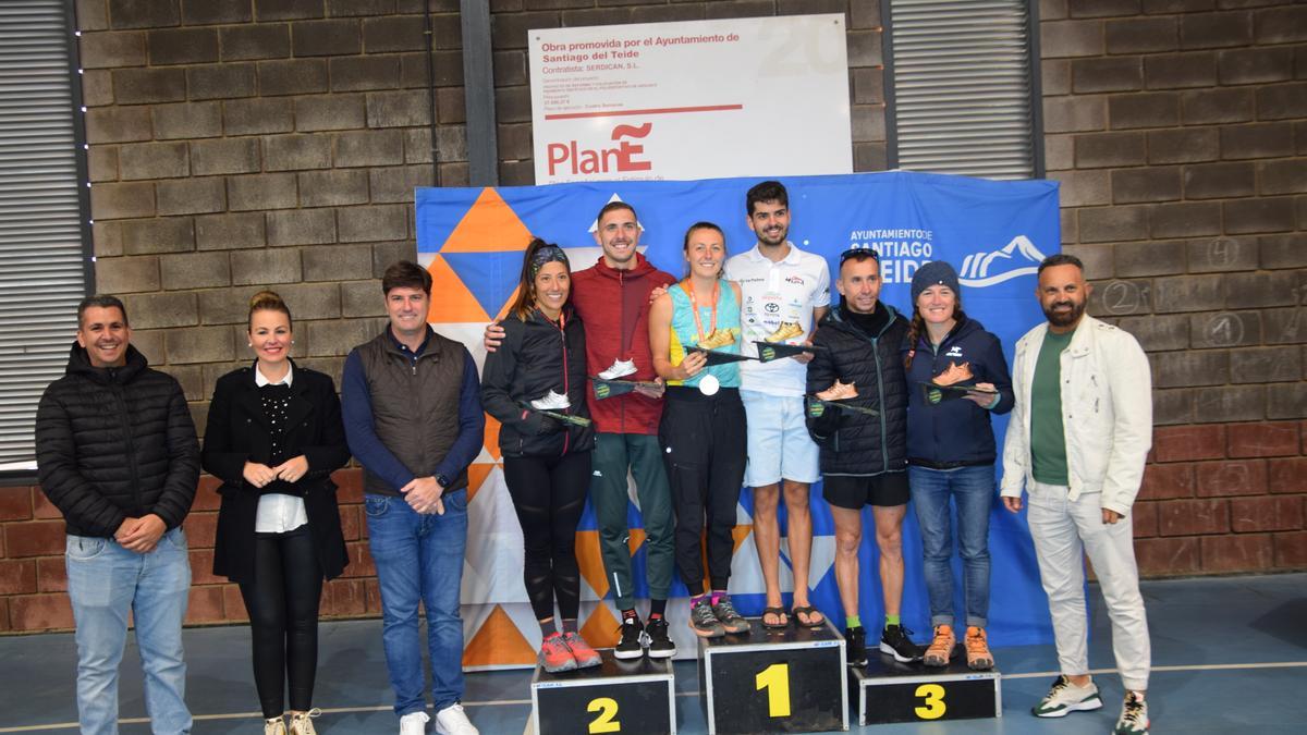 Marco Rodríguez y Kayla Casaletto ganadores de la XVIII edición de la Carrera Vertical Subida del Panadero