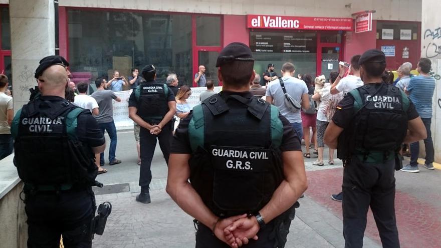 La Guàrdia Civil entra a «El Vallenc» a la recerca de material per al referèndum