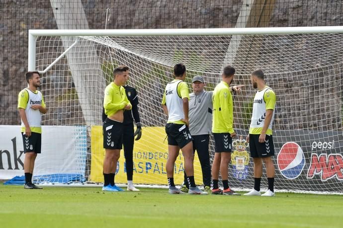 19-07-2019 LAS PALMAS DE GRAN CANARIA. Entrenamiento UD Las Palmas, en Barranco Seco  | 19/07/2019 | Fotógrafo: Andrés Cruz