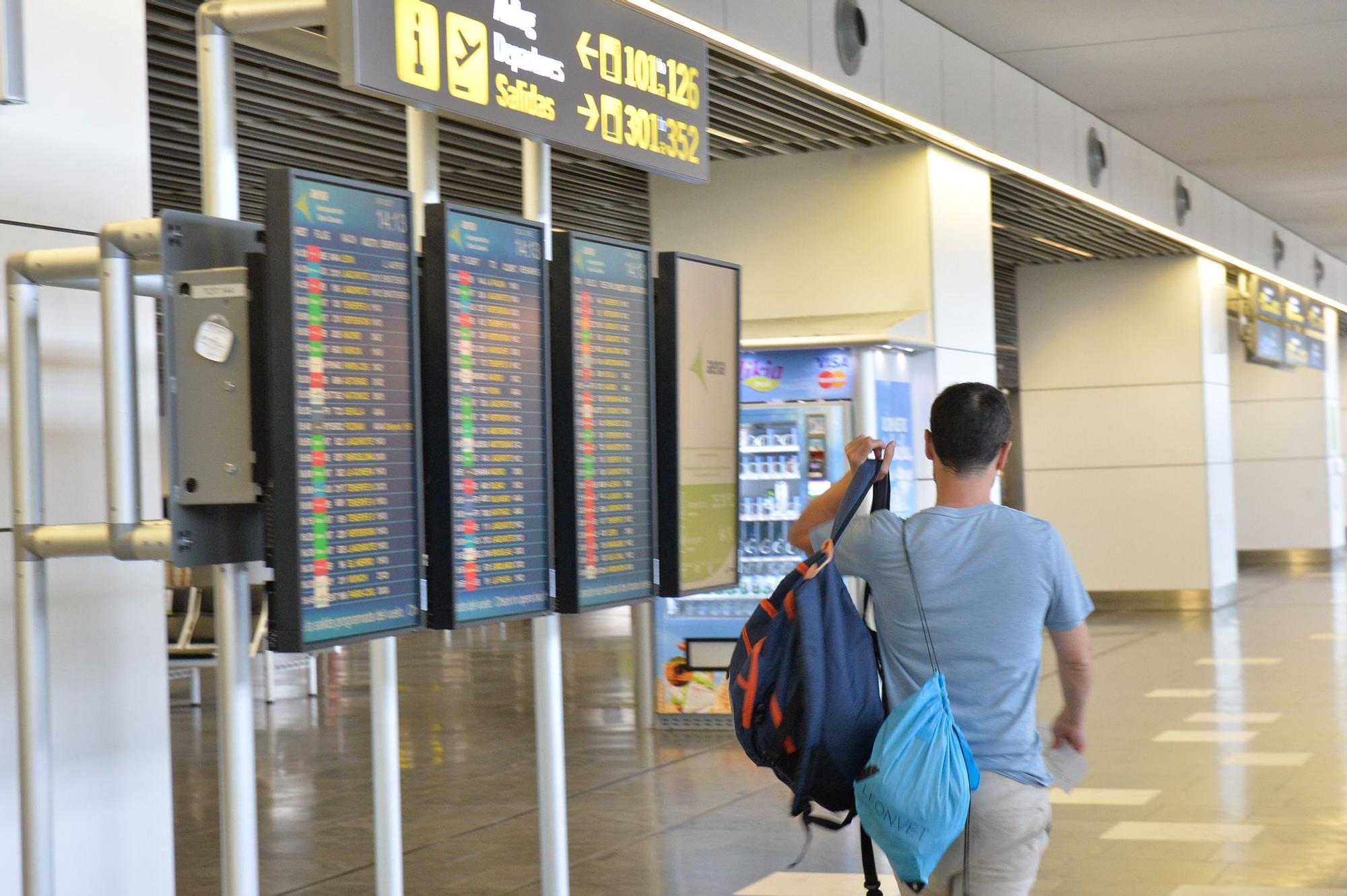 Huelga de compañías aéreas ben el Aeropuerto de Gran Canaria