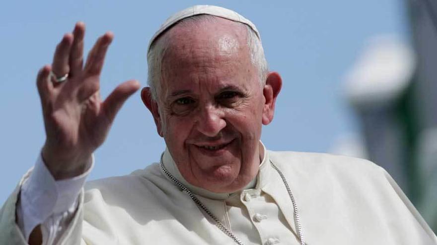 El Papa se despide de Cuba instando a &quot;tender puentes&quot; y &quot;romper muros&quot;