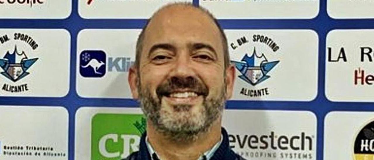 Pepe Sánchez, presidente del Sporting Alicante.