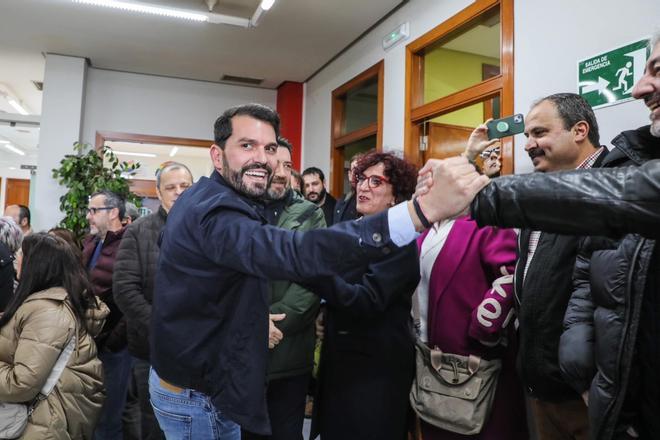 Cotrina: baño de masas