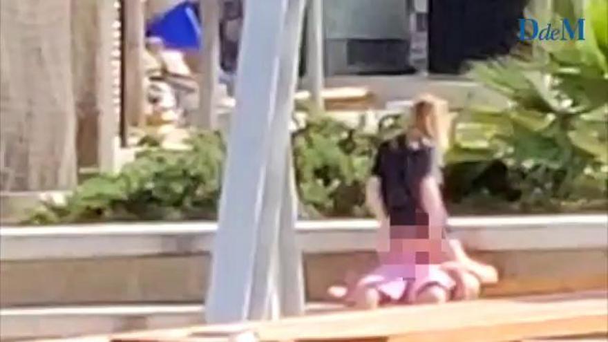 Sexo al aire libre, peleas y muerte: las escenas que deja el turismo 'hooligan' en Magaluf