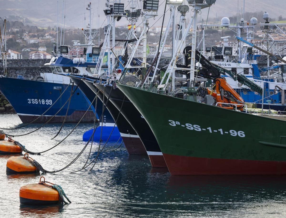 Brussel·les aprova ajudes estatals als sectors afectats per la guerra