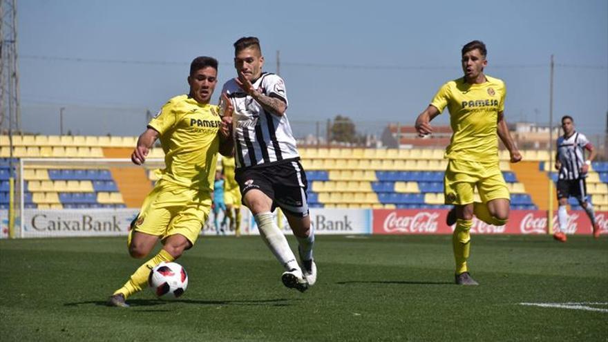 El Villarreal B quiere noquear al Melilla en su debut en el ‘play-off’