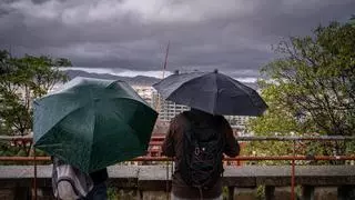 Tiempo en Catalunya hoy viernes: día nuboso antes de las lluvias torrenciales del sábado