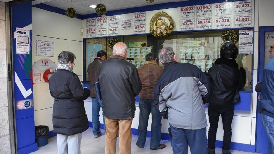 ¿Cómo cobrar un décimo roto, perdido o robado de la Lotería de Navidad 2016?