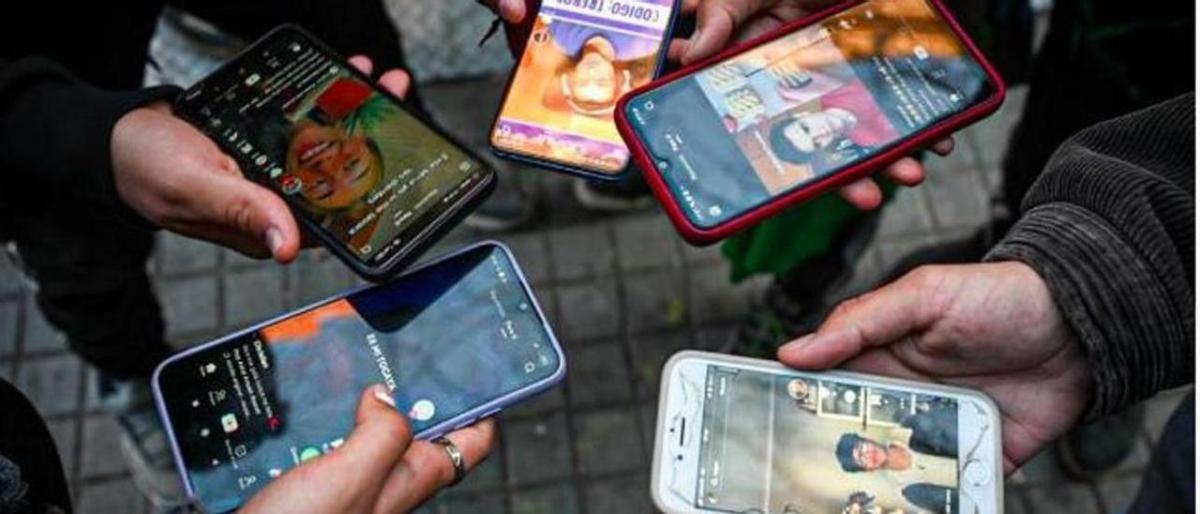 Los implicados en la simulación de desnudos de niñas en Almendralejo podrían enfrentarse a hasta 9 años de prisión. Los implicados en la simulación de desnudos de niñas en Almendralejo podrían enfrentarse a hasta 9 años de prisión.