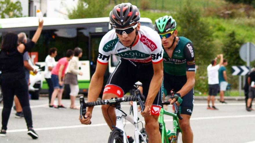 El oriolano Javi Gil disputará la Vuelta a Cantabria que arranca el lunes