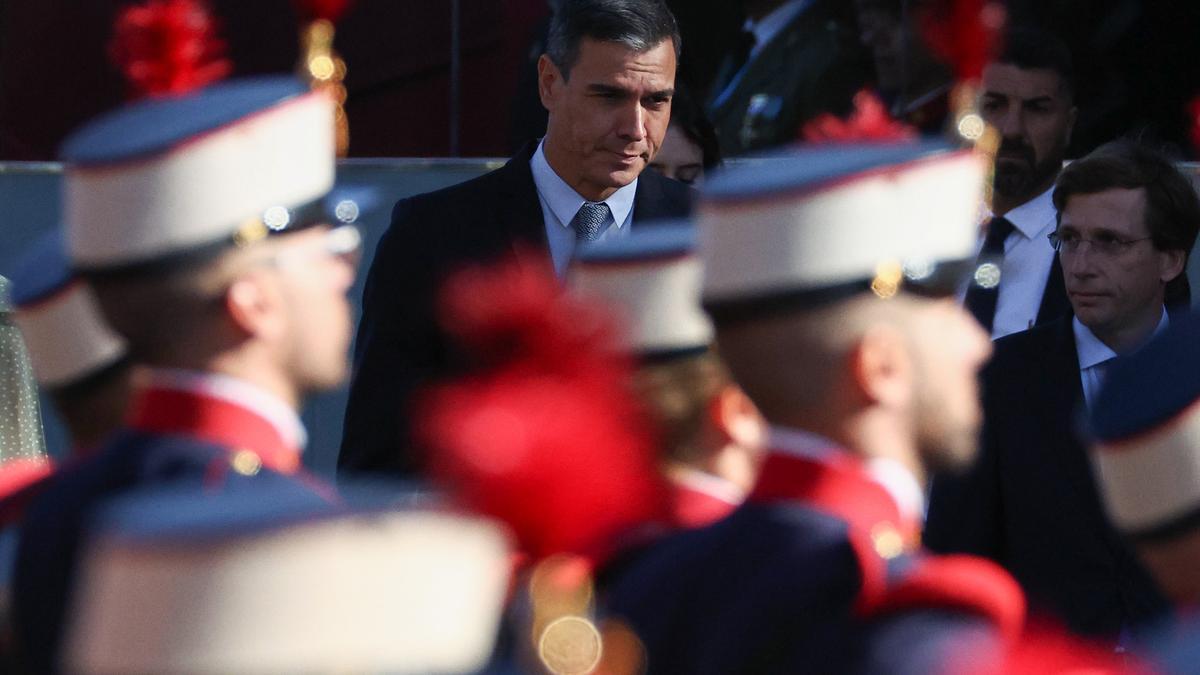 La renovación del CGPJ, en todos los corrillos de la recepción en el Palacio Real por la Fiesta Nacional.