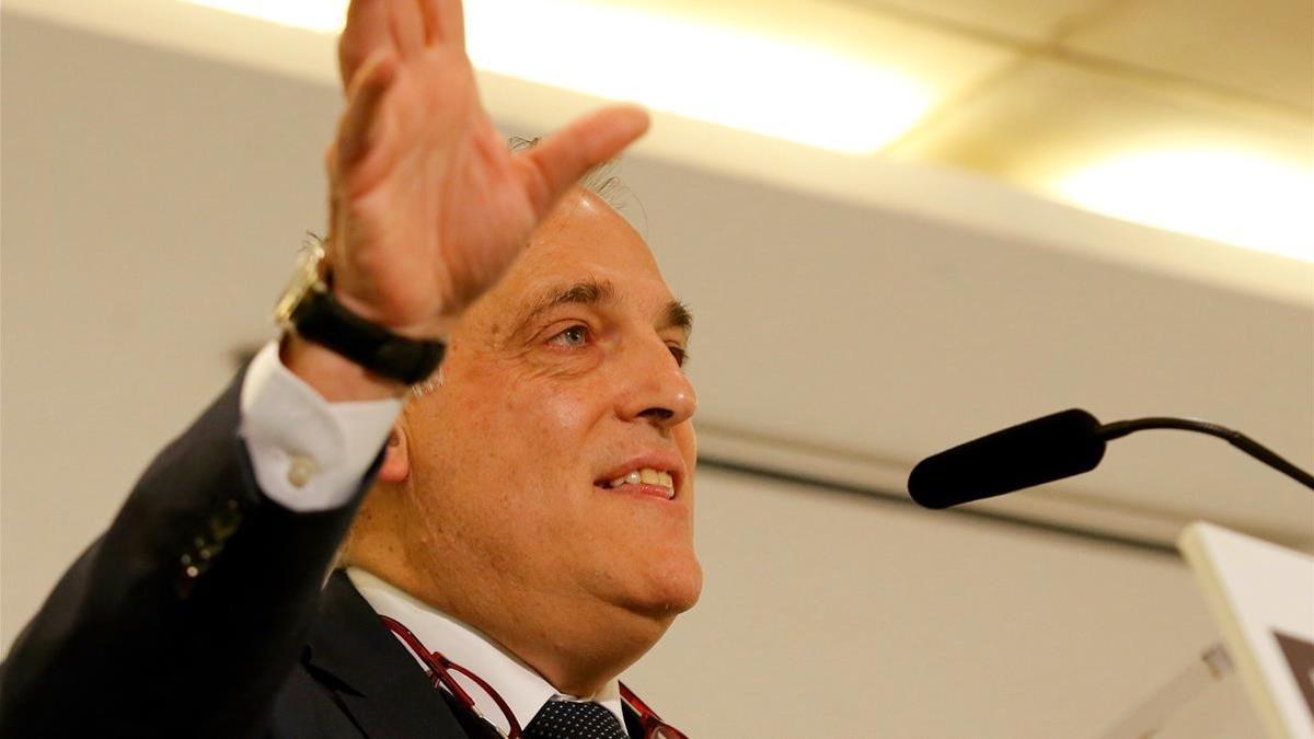 Javier Tebas, durante un encuentro con la prensa