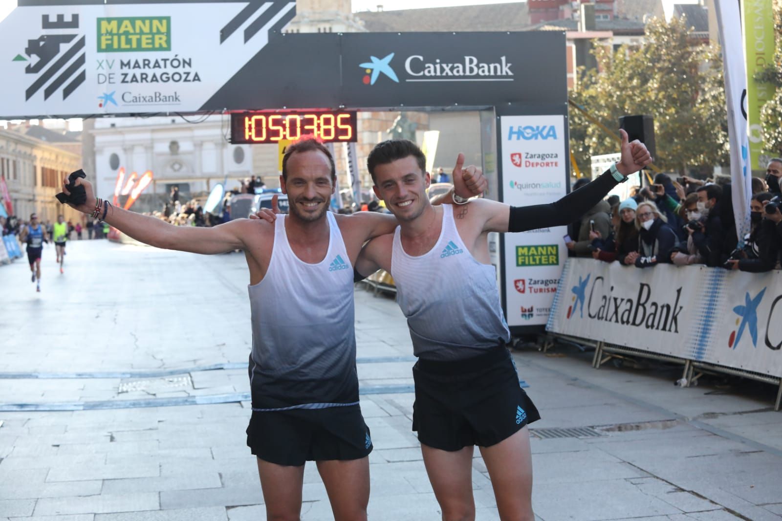 Fotos del maratón de Zaragoza 2022: Búscate en nuestras imágenes