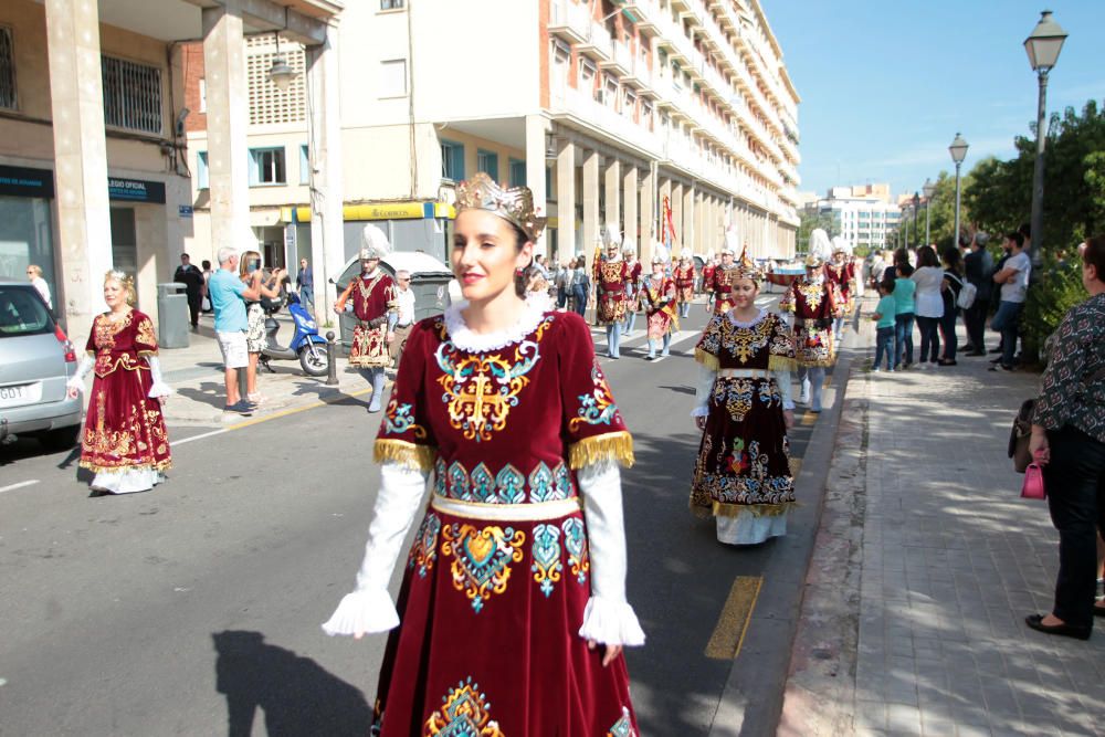 Homenaje a la Senyera de la agrupación de Fallas del Marítim