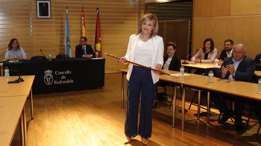 La alcaldesa de Redondela, Digna Rivas, en el pleno de investidura en 2019.