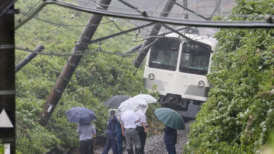 El tifón Mindulle llega a Hokkaido tras dejar cerca de Tokio una muerta y 60 heridos