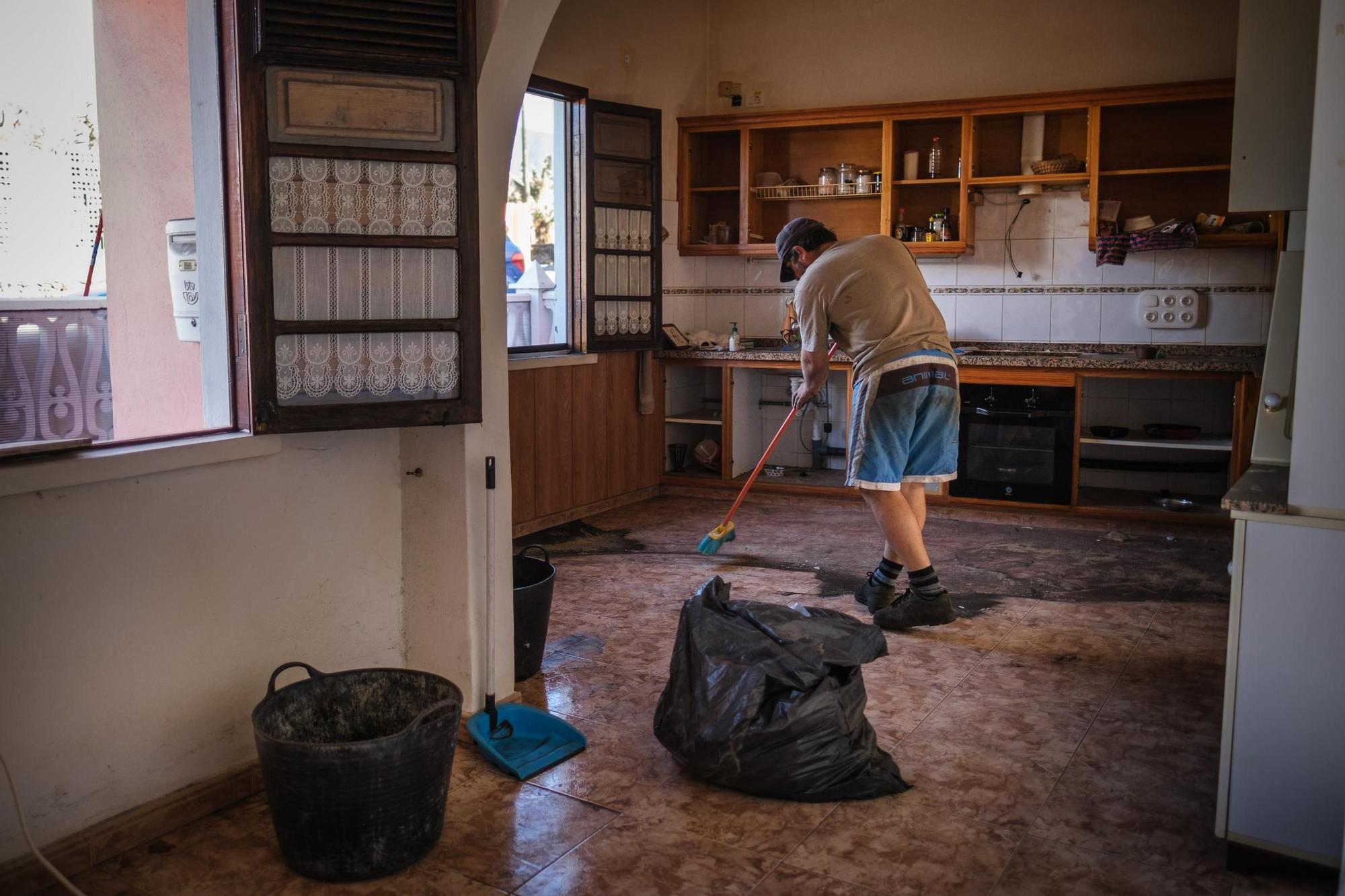 Regreso a sus hogares de los desplazados por el volcán de La Palma