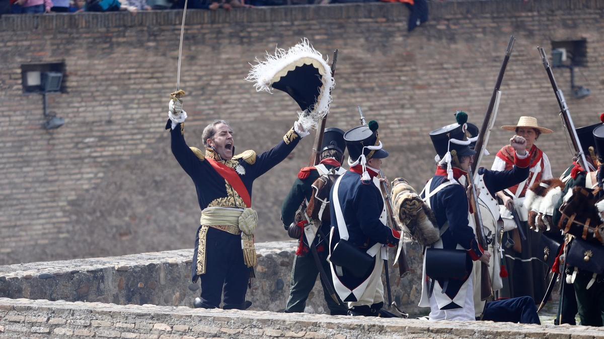 EN IMÁGENES | Así ha sido la recreación de la batalla del Segundo Sitio de Zaragoza