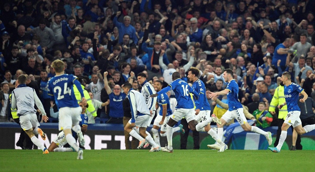 La locura fue total en Goodison Park tras el gol del triunfo