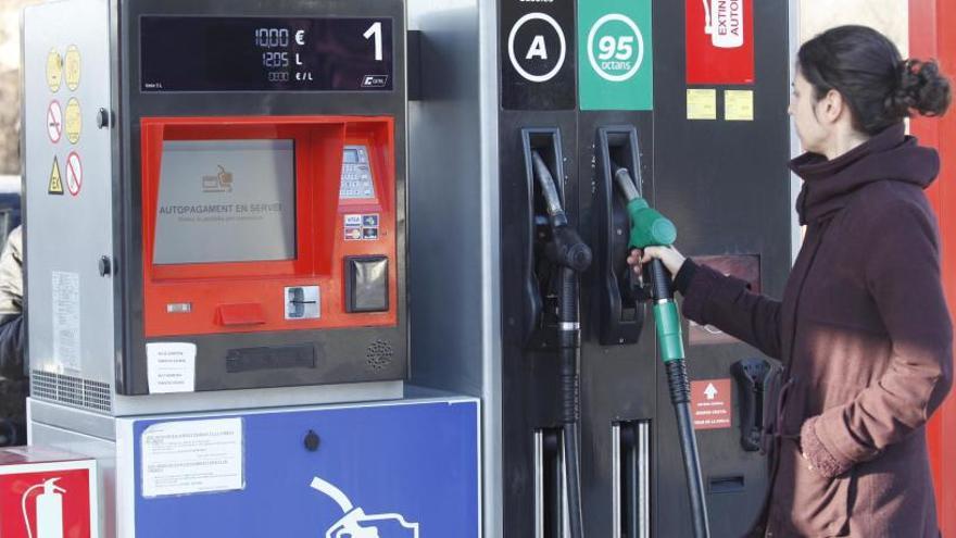 Girona se situa com la setena província amb la gasolina més cara