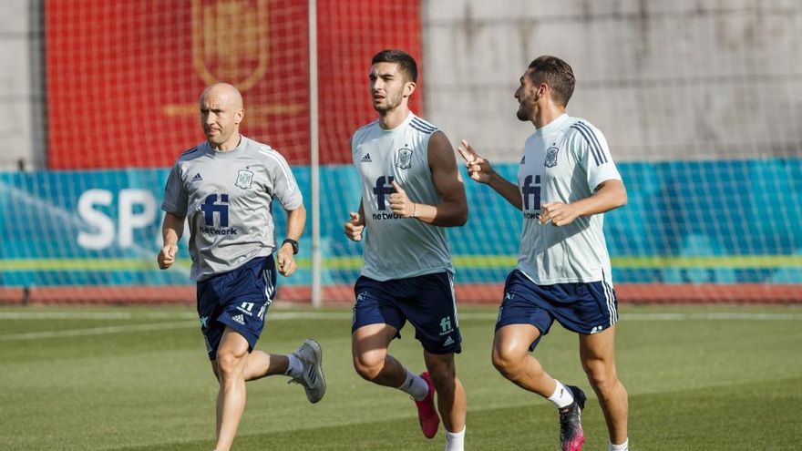 Lorenzo del Pozo regresa al Sporting tras su paso por la selección de Luis Enrique