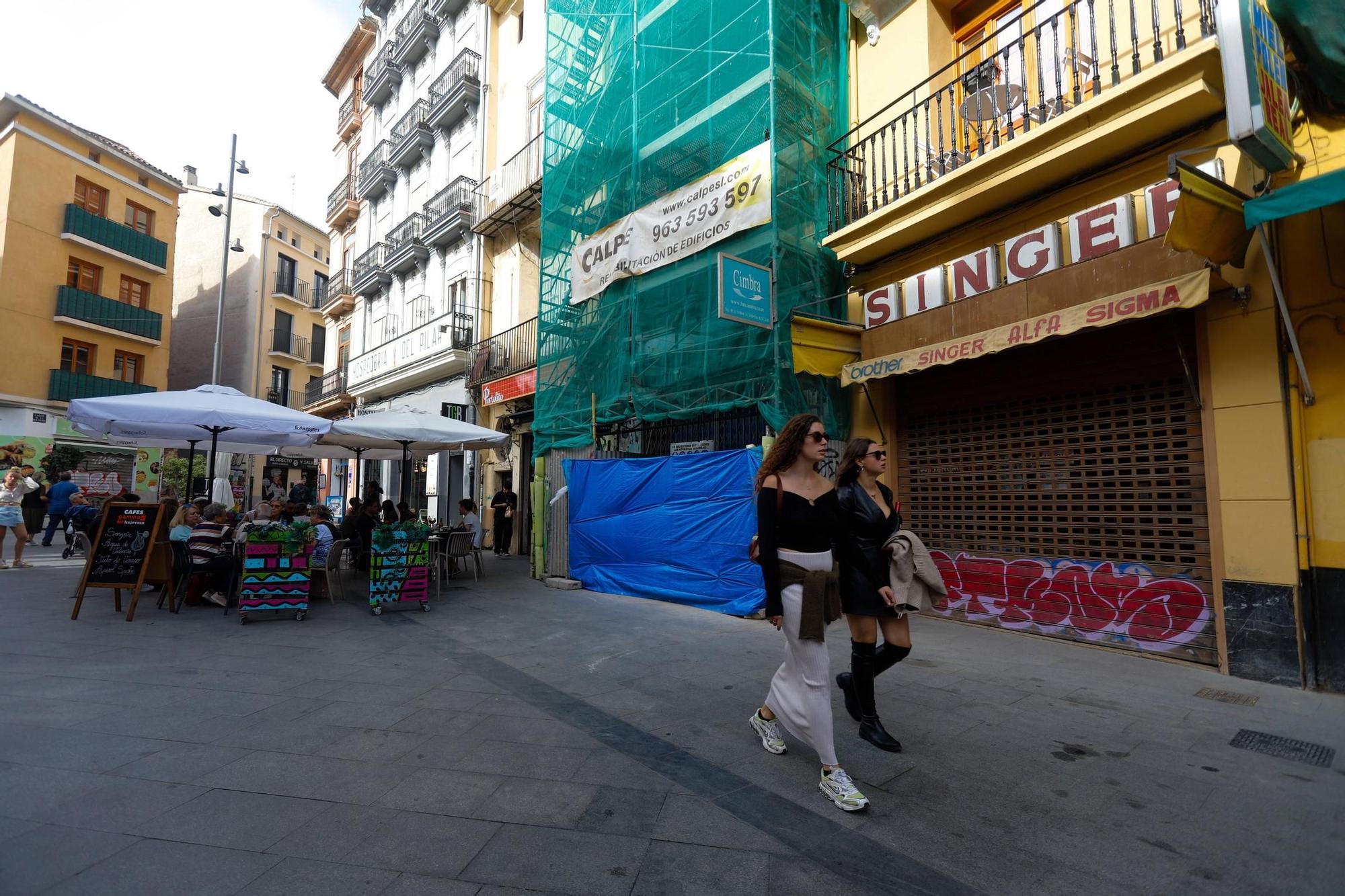 El comercio tradicional desaparece del centro de València por los altos alquileres