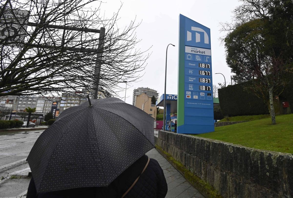 Letrero de una estación de servicio de Vigo, esta mañana