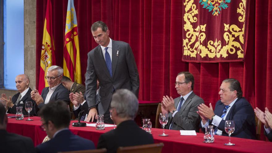 Felipe VI entregará los Jaime I junto a la reina Letizia.