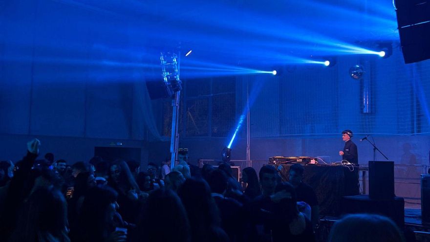 550 persones celebren l’inici del 2025 a la festa de Cap d’Any de Santpedor