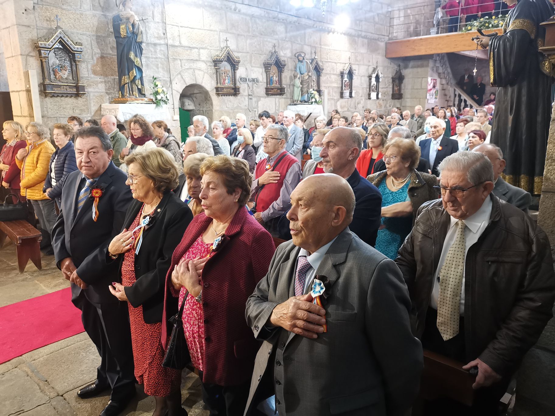 Fe y comida arropan al San Martiño en Moaña