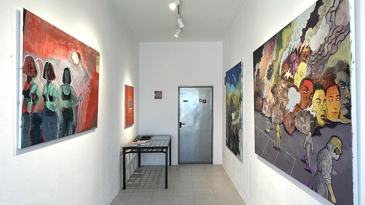 Los talleres abiertos permiten descubrir el proceso creativo y acercarse al trabajo de artistas locales.