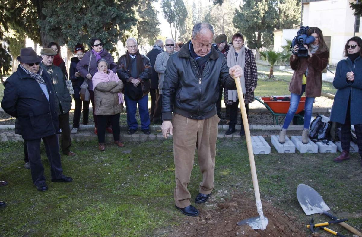 Comienza la segunda fase del proceso de exhumaciones en el cementerio de la Salud