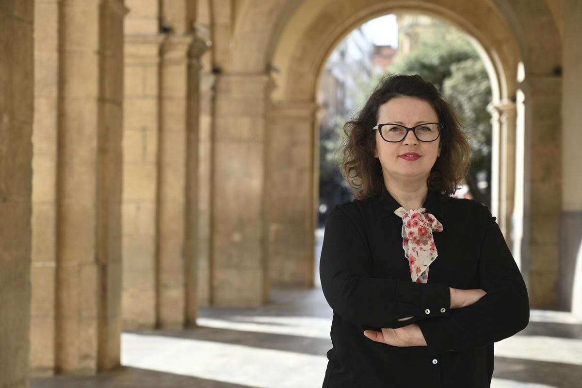 Mónica Barabás es concejala socialista en el Ayuntamiento de Castelló.