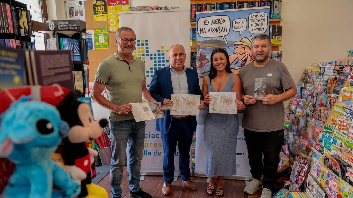 Presentación de los trípticos impulsados por la Asociación de Empresarios de A Illa.