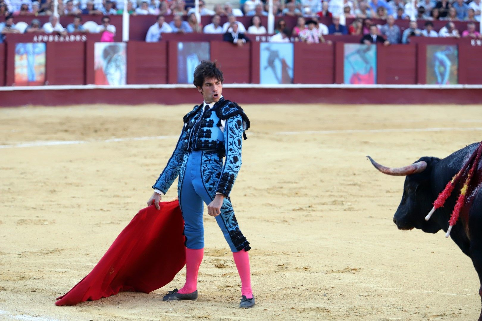 Roca Rey desata la locura en la "Picassiana" de Málaga