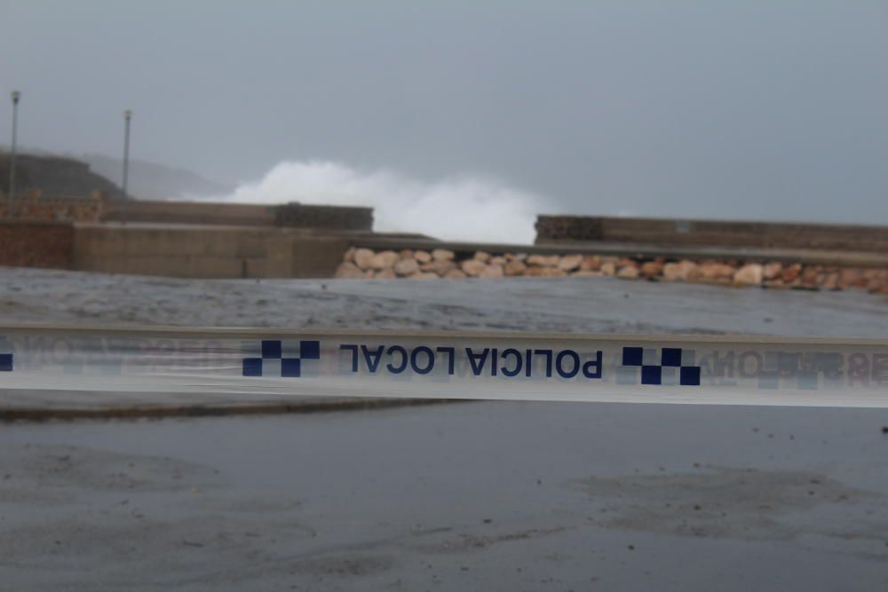 El temporal castiga la costa empordanesa