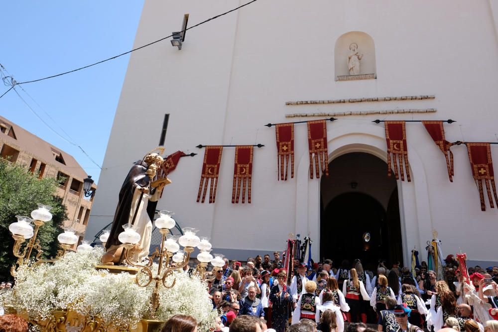 Traslado del santo en los Moros y Cristianos de Elda