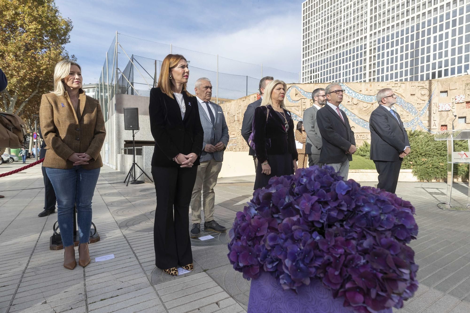 El 25 en la Región, en imágenes: así conmemoran los municipios el Día de la Eliminación de la Violencia contra la Mujer