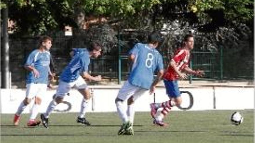 Jugadors del Farners en un partit d&#039;aquesta temporada.